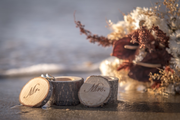 Trash the Dress - Mariée plage océan - Photographe Valérie Jaubert Montauban